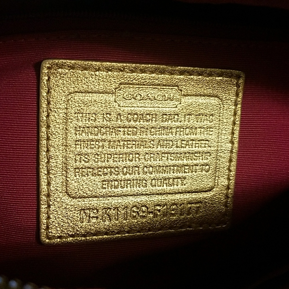 Authentic Spring Coach Hand Bag - Picture 6 of 8
